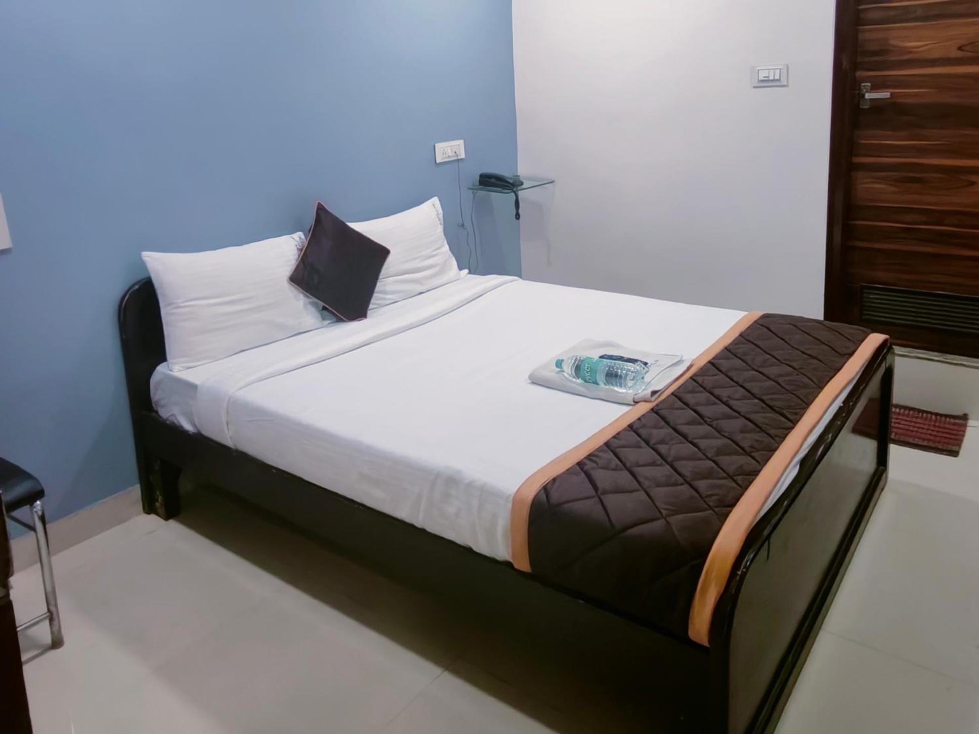 Hotel Golden Arch Bengaluru Kültér fotó